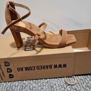 Bared Footwear - Bowerbird Heels (Size 41)